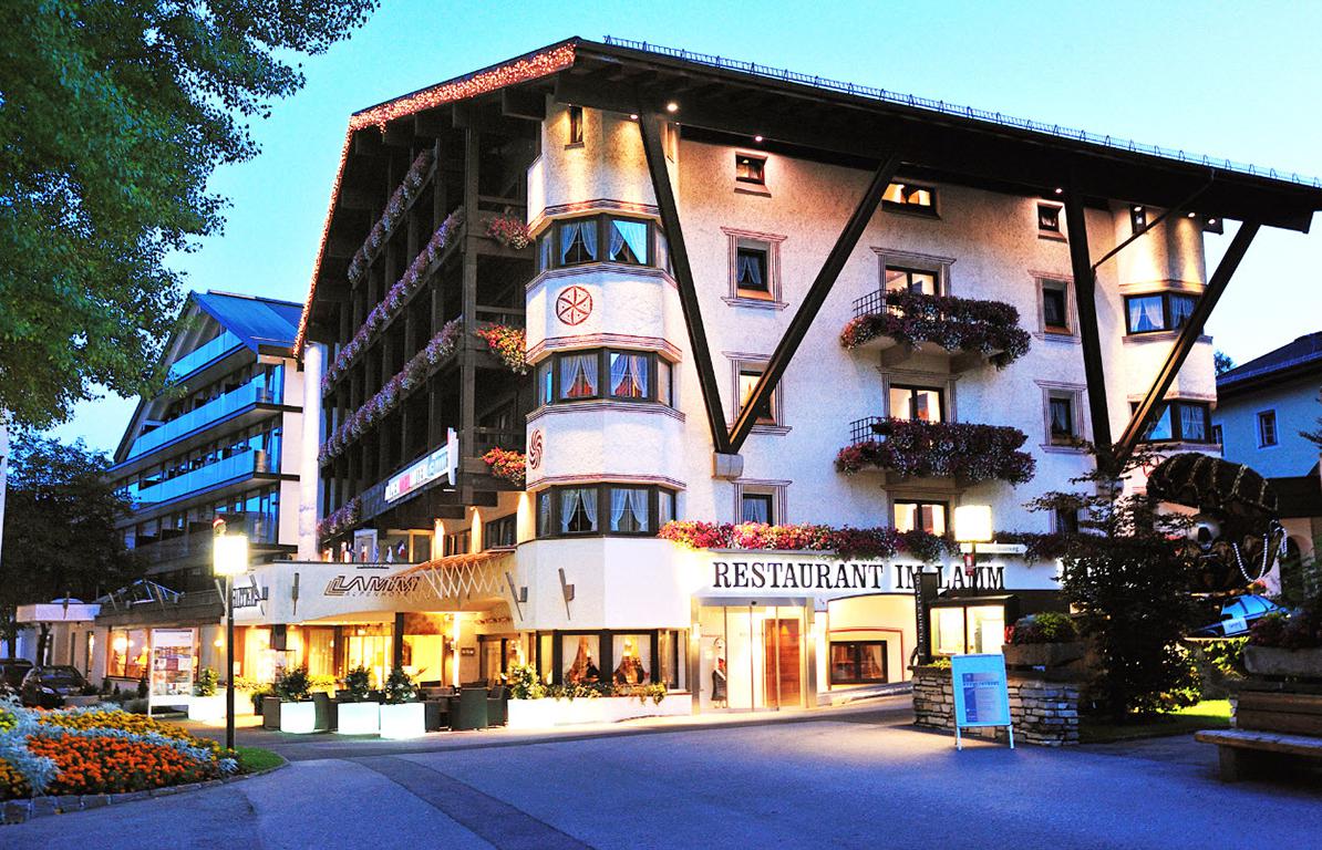 Alpenhotel Fall in Love