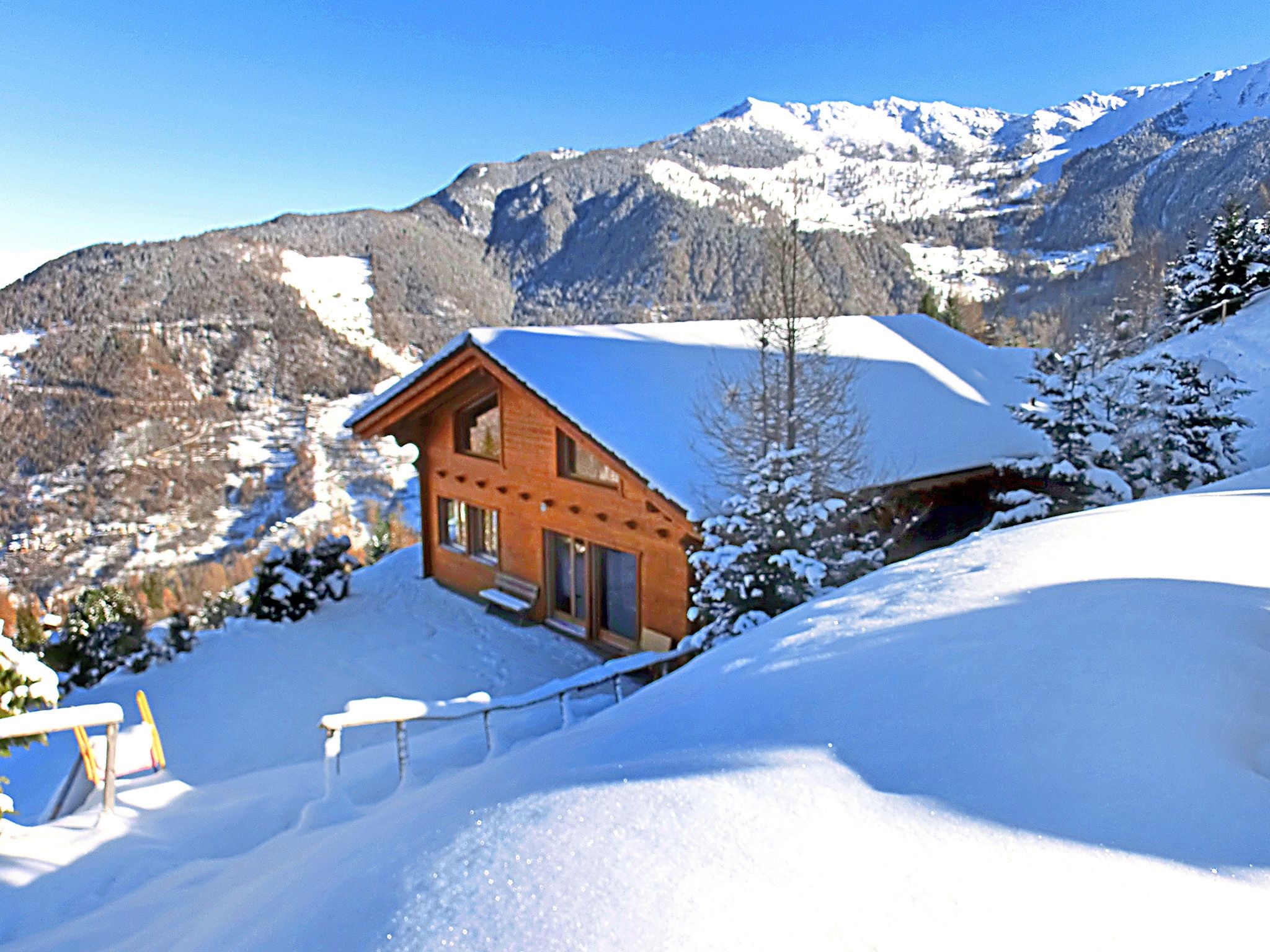 Chalet Alpina met privé-sauna - 10-12 personen