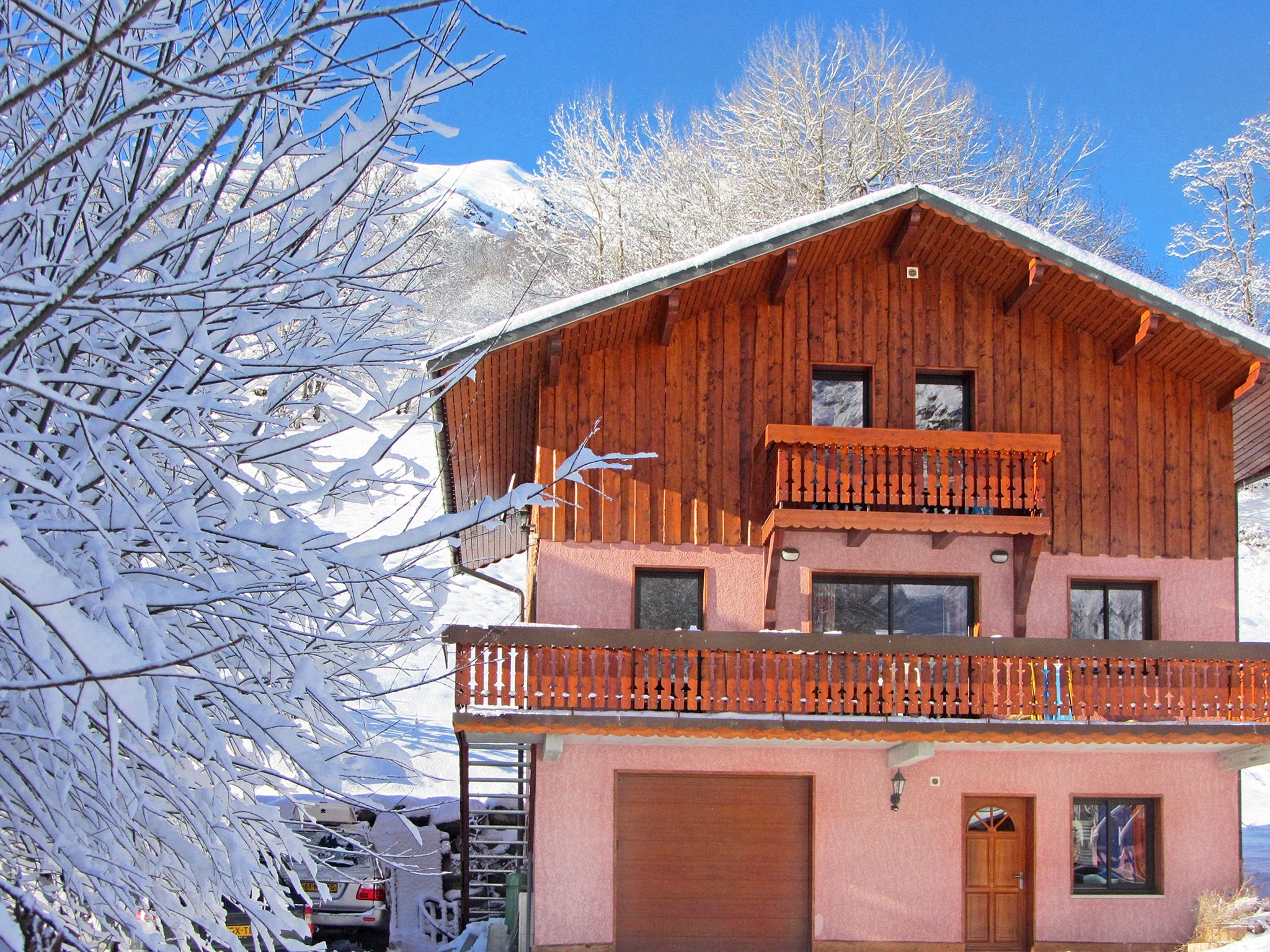 Chalet de Bettaix Perle des Trois Vallées met sauna en jacuzzi - 14 personen