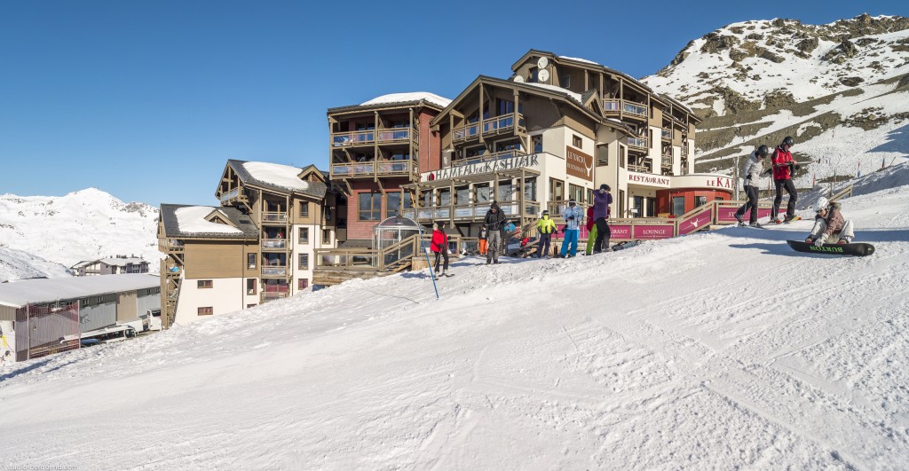 Hotel Montagnettes Le Hameau Du Kashmir