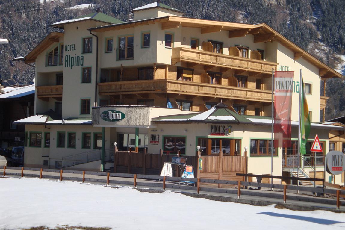 Hotel Alpina