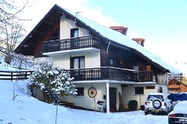 Chalet Genepy